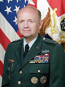 General Gordon Sullivan, resmi askeri fotoğraf 1992.JPEG