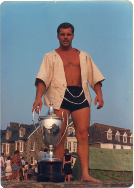 File:Gerry-Cawley-Champion-at-Perranporth-Cornwall.tif