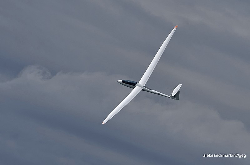 File:Glider Nimbus-4DM (8307080126).jpg