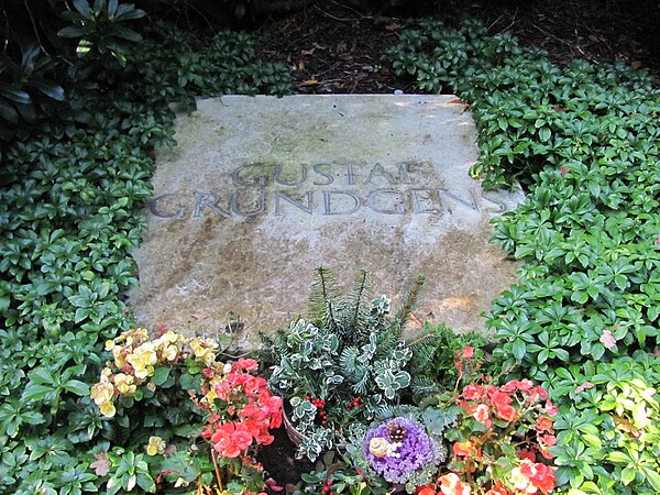 Grave of Gustaf Gründgens at the Ohlsdorf Cemetery in Hamburg.