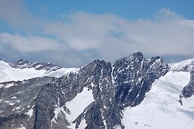 Vedere spre Südlicher și Großer Happ din est.