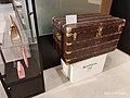 Category:Louis Vuitton - Wikimedia Commons