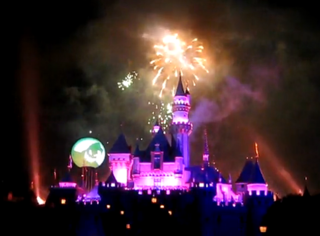 <i>Halloween Screams</i> Fireworks spectacular at Disneyland