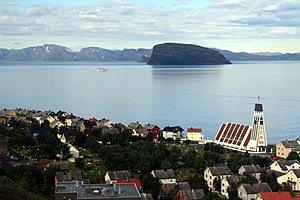 Blick vom Salen über Hammerfest auf Håja