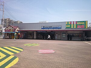 兵庫県 岩屋駅: 歴史, 駅構造, 利用状況