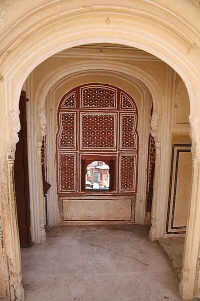 File:Hawamahal20080213-9.jpg