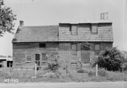 Historic American Buildings Survey Nathaniel R. Ewan, Photographer May 31, 1939 EXTERIOR - SOUTH ELEVATION - Thomas Maskell House, Bacon's Neck Road, Greenwich, Cumberland County, HABS NJ,6-BACO.V,1-1.tif