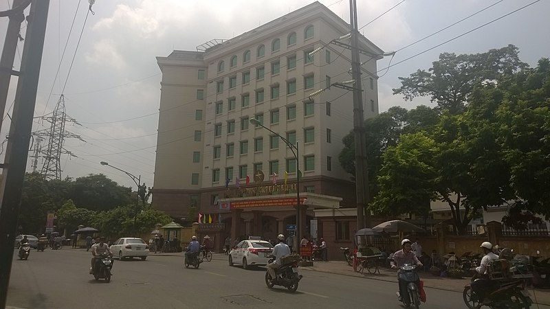 File:Hoan Kiem District main police office in 2015.jpg