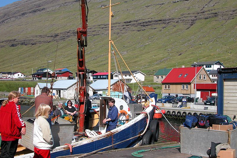 File:Hvannasund, Faroe Islands (2).JPG