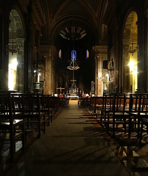 File:Intérieur de la Basilique de la Daurade de Toulouse.jpg