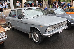 Isuzu Florian (16191667310) .jpg