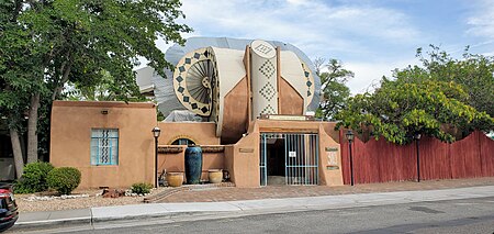 J.R. Willis House and La Miradora Apartments