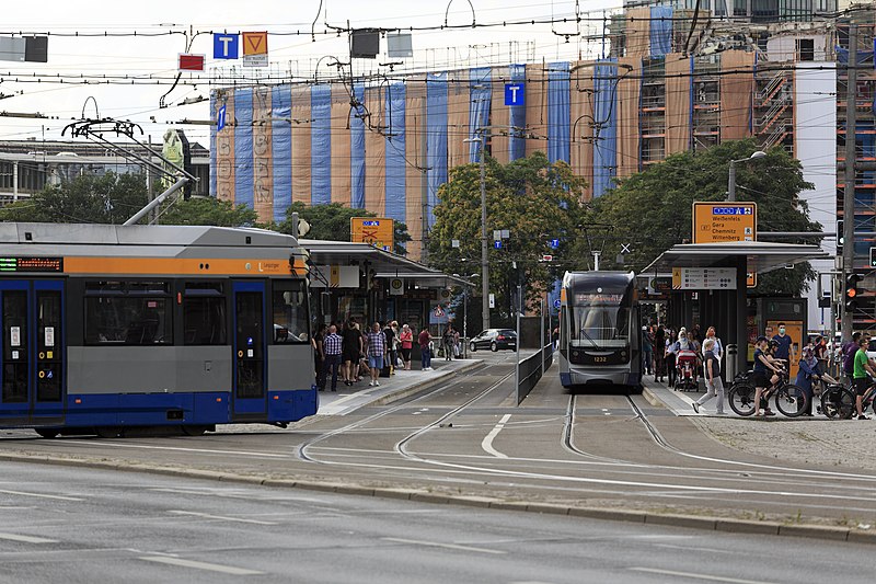 File:J38 792 Bf Leipzig Hbf LVB.jpg