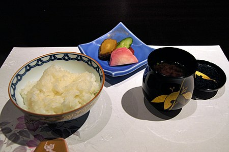 ไฟล์:Kaiseki_Kai_Tsugaru_Owani_Onsen_Aomori_pref_Japan08s.jpg