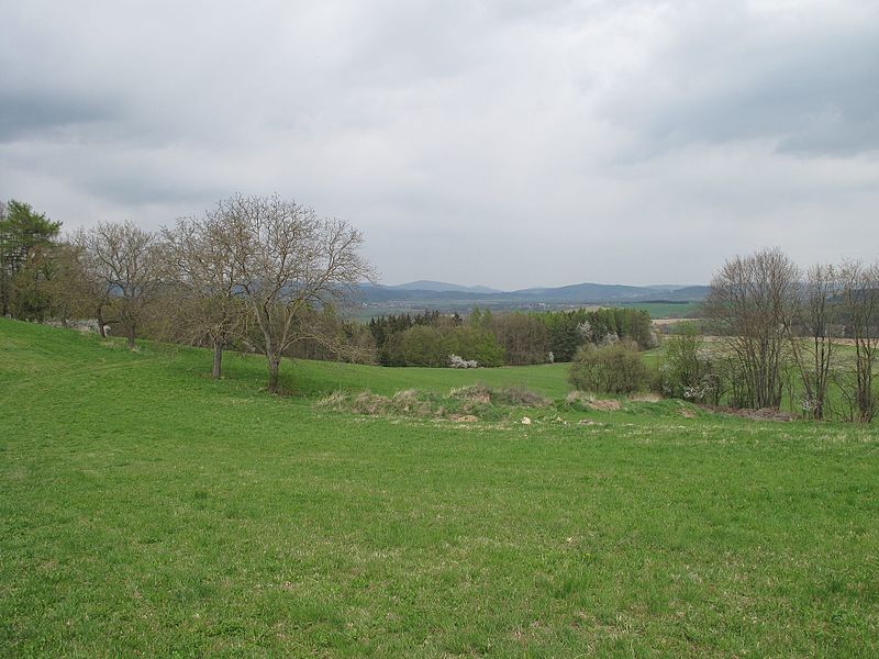 File:Klenová, louky.jpg