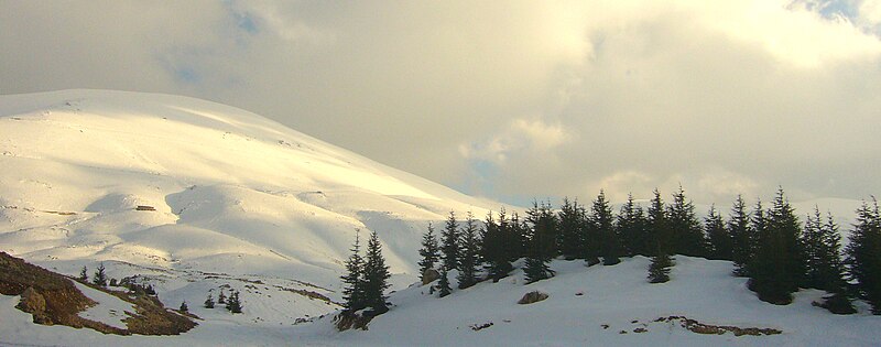 File:Kornet Al Sawda Mountain, Lebanon - Photography by Wissam Shekhani - November 2011.jpg