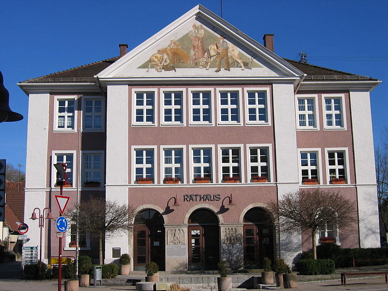 File:Krauchenwies Rathaus.JPG