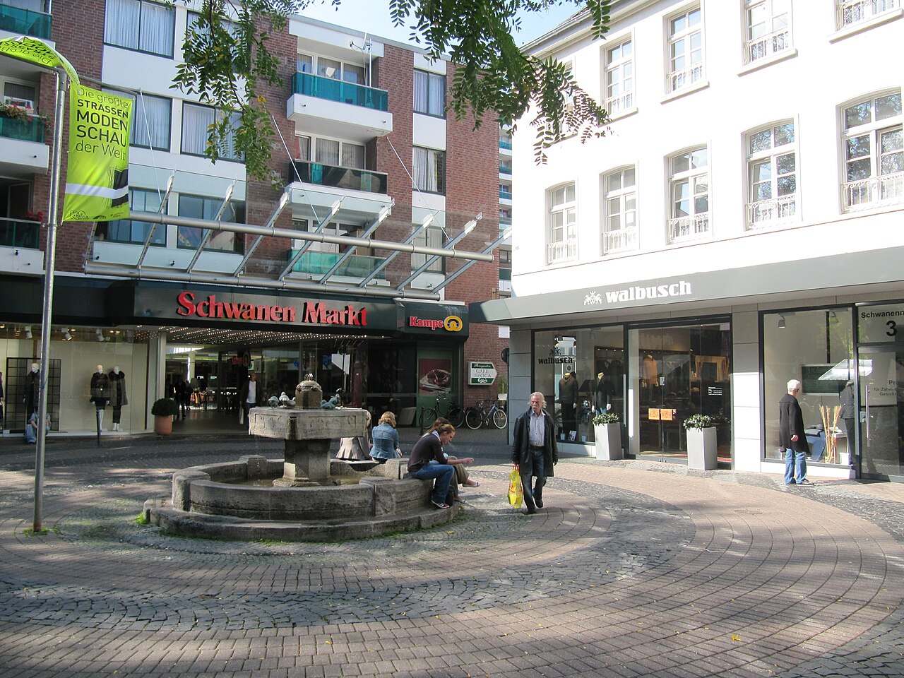 Einkaufszenter Schwanenmarkt in Krefeld