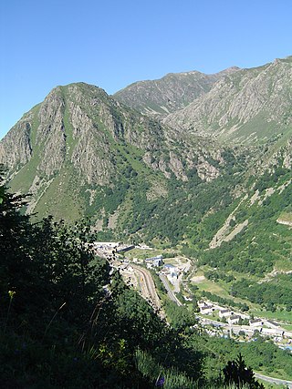 <span class="mw-page-title-main">L'Hospitalet-près-l'Andorre</span> Commune in Occitanie, France