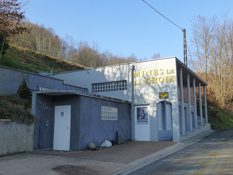 File:La Croix-aux-Mines-Musée (2).jpg