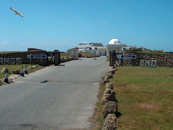 The tourist centre at Land's End