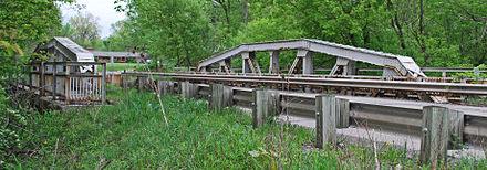 Lilley Road - Lower Rouge River Bridge, in 2010 LilleyRoadLowerRougeRiverBridgeCantonMi.jpg