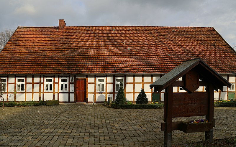 File:Lotte Haus Hehwerth 05.jpg