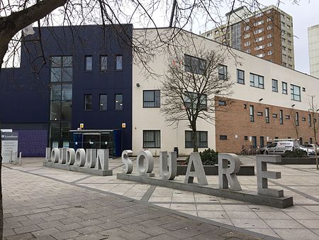 Loudoun Square (2016) geograph 4833452 by Alan Hughes