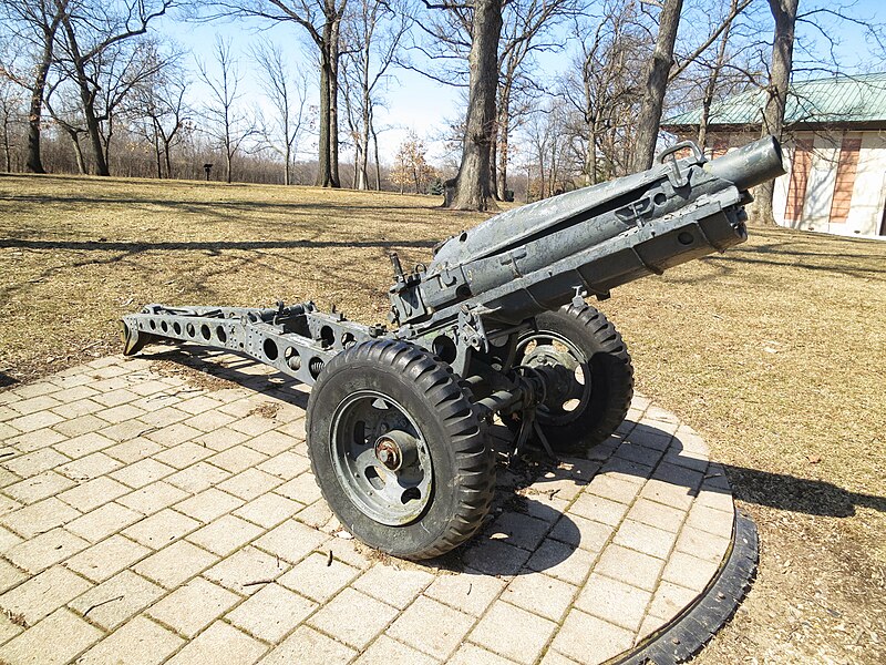 File:M1A1 75mm Pack Howitzer at the 1st Division Museum tank park.JPG