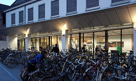 University library, inner city branch at Nieuwenhofstraat