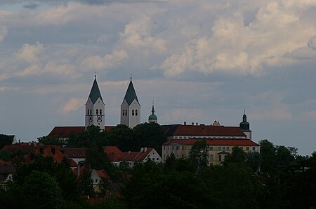 Mariendom Freising von Westen her fotografiert