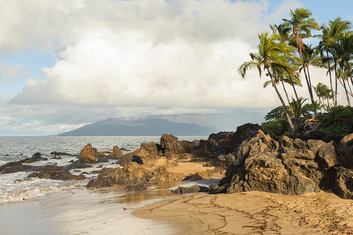 Жизнь на острове 2. Мауи Гавайи. Гавайи остров Мауи Халеакала. Пляж Мауи. Халеакала Мауи дорога.