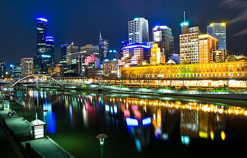 File:Melbourne, Australia by night.jpg