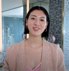 Miyoshi Ayaka's VOGUE Taiwan Guide to Glowing Skin Makeup (1).png