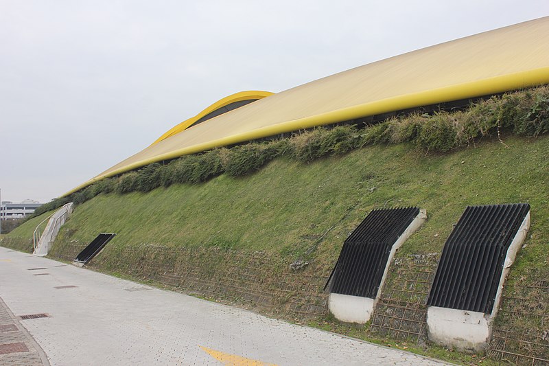 File:Museum of Enzo Ferrari in 2018.12.jpg