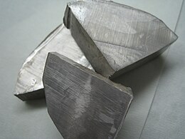 Натрий – сребристобял метал