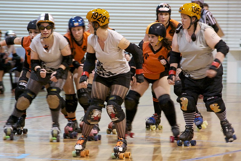 File:NewZealandRollerDerby2010-11-27.jpg