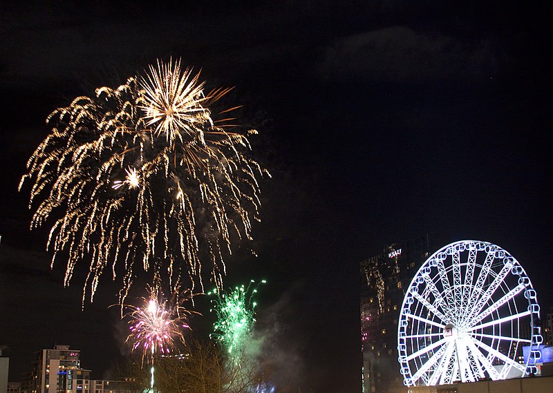 File:New Year Fireworks Birmingham 2 (4232688556).jpg