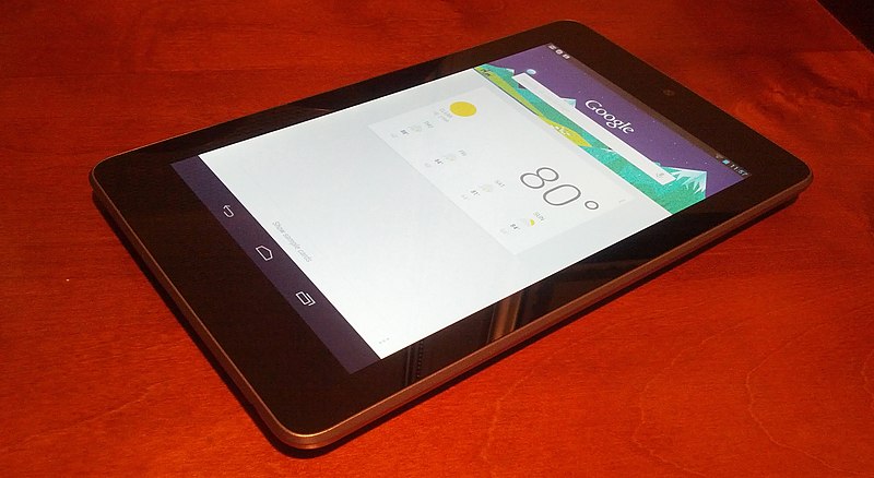 File:Nexus 7 with Google Now.jpg