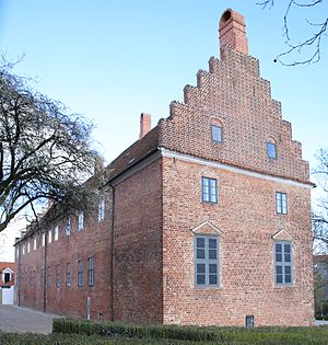 Odense Adelige Jomfrukloster: Bispegård, kongeslot og adelsgård, Karen Brahe opretter klosteret, Bygningen i dag