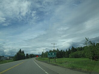 Highway 61 near Highway 608 Ontario Highway 61 junction with Ontario Highway 608.jpg