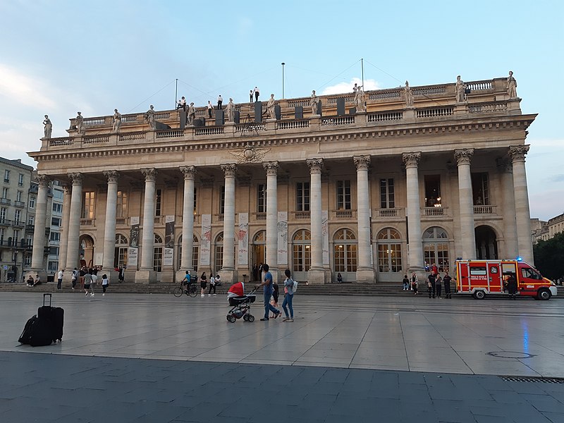 File:Opéra national de Bordeaux.jpg