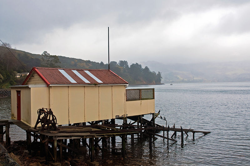 File:Otago Peninsula boat sheds series 7, 28 Aug. 2010 - Flickr - PhillipC.jpg