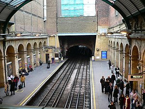 Bahnhof Paddington: Lage, Anlage und Betrieb, Geschichte