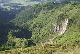 Сан-Мигельдің ішіндегі Paisagem, Лагоа-Фого каминьоны, Сан-Мигель, Açores.JPG