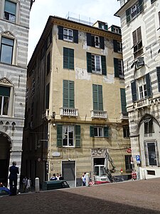 Palazzo Giorgio Doria01.jpg