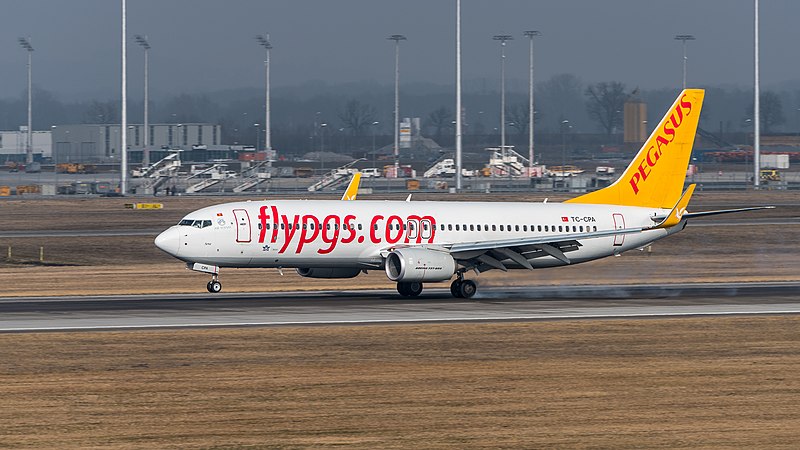 File:Pegasus Airlines Boeing 737-82R TC-CPA MUC 2015 01.jpg