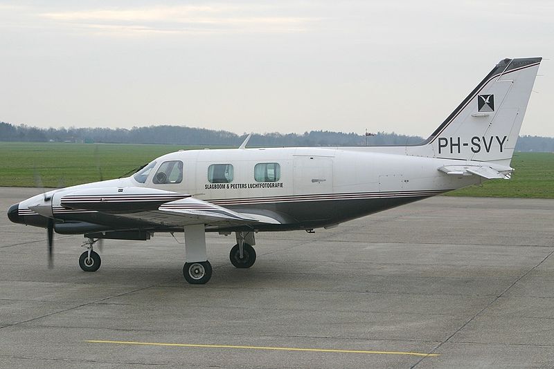 File:Piper PA-31T Cheyenne II, Slagboom & Peeters Aerial Photography JP5925863.jpg