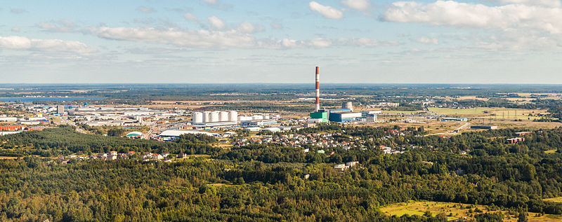 File:Planta energética de Iru, Estonia, 2012-08-12, DD 01.JPG