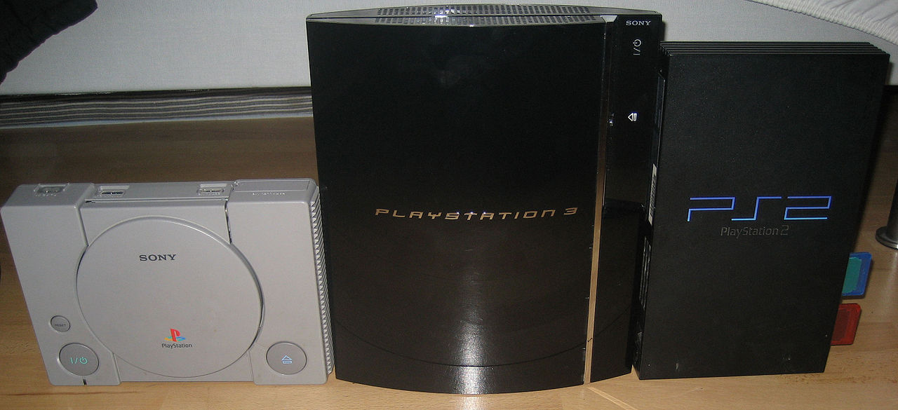 File:Used PSX console.jpg - Wikimedia Commons